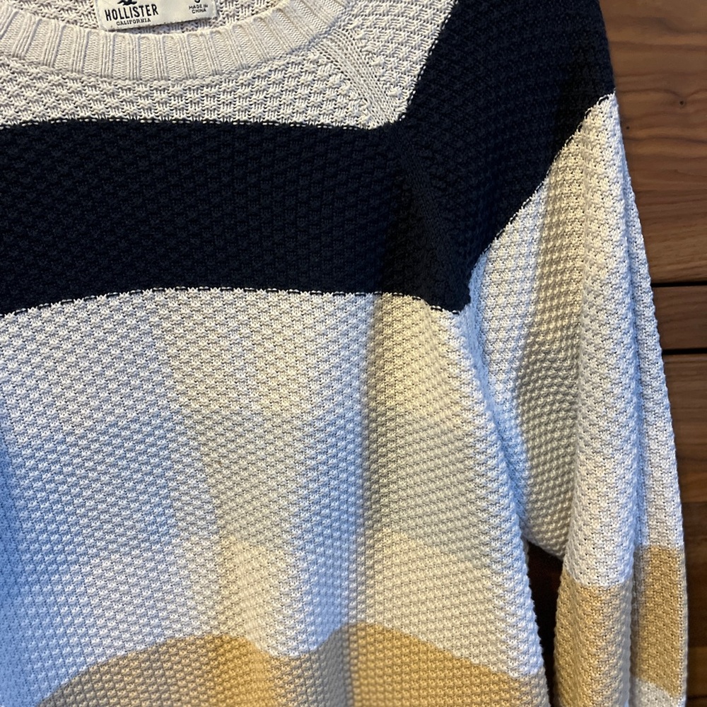 Striped Hollister pull over sweater